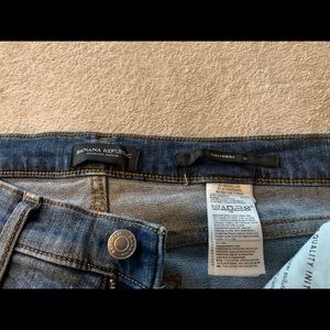 Banana Republic Girlfriend Jeans, Size 30